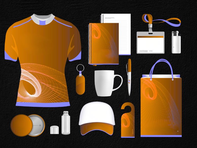 prikaz reklamnih proizvoda, rokovnik, majica, kačket, hemijska, usb... na crnoj pozadini